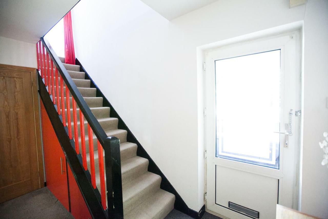 Honest University Apartment 2 Southampton Extérieur photo